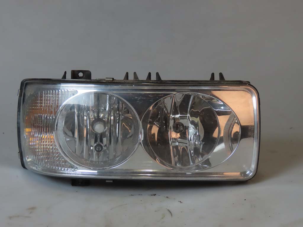 Koplamp Re. DAF LF
