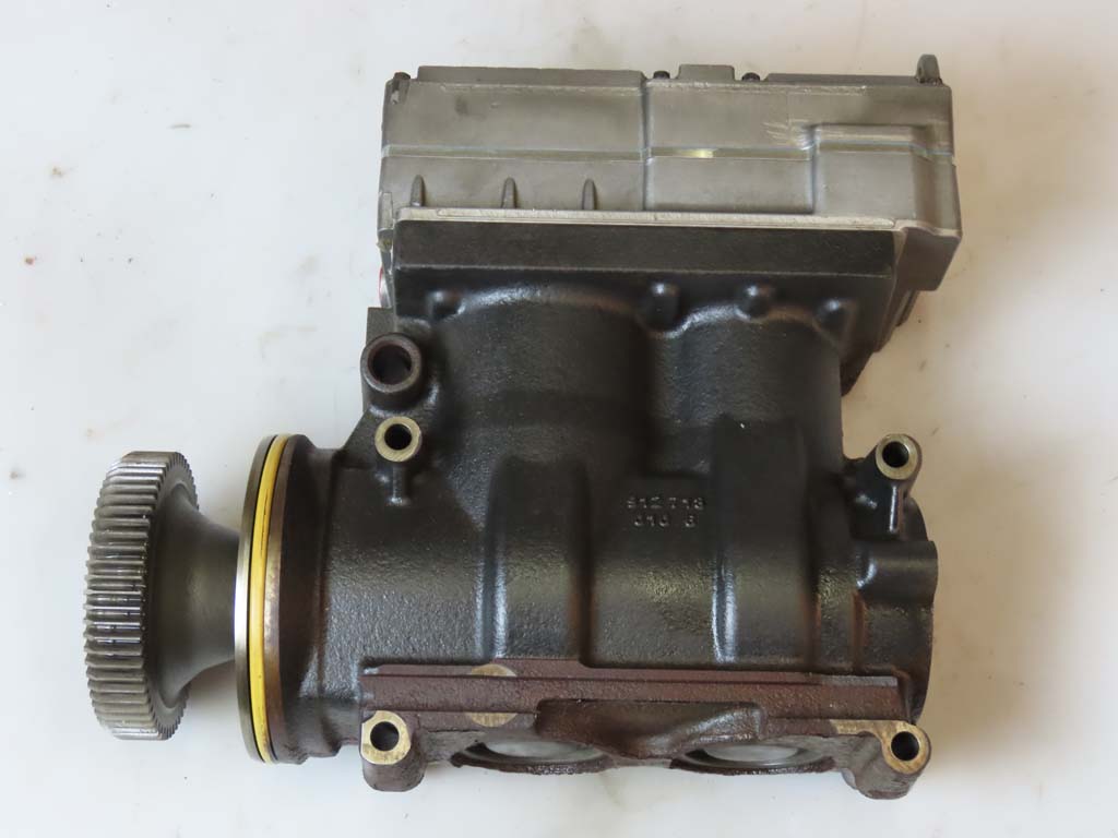 DAF XF106 air compressor