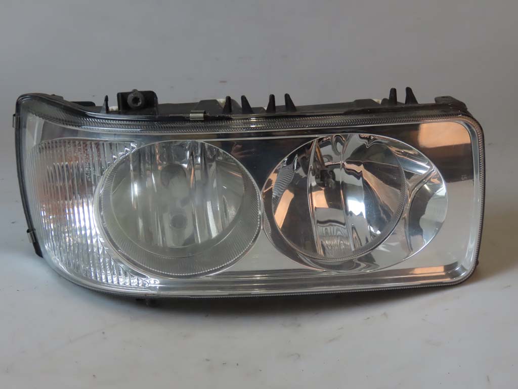 Koplamp Re. DAF CF